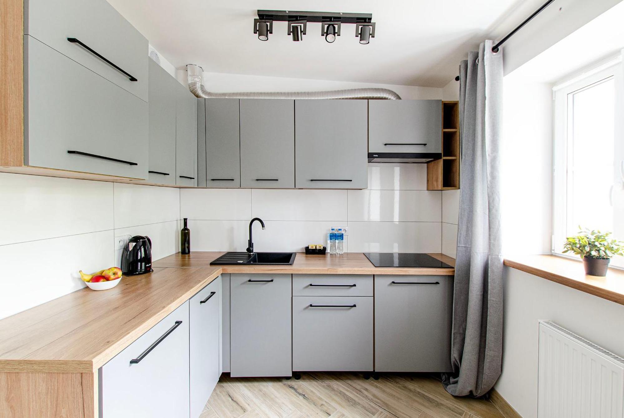 Apartment Loft Center Apartments- Parking, Wifi, 24h Check-in *