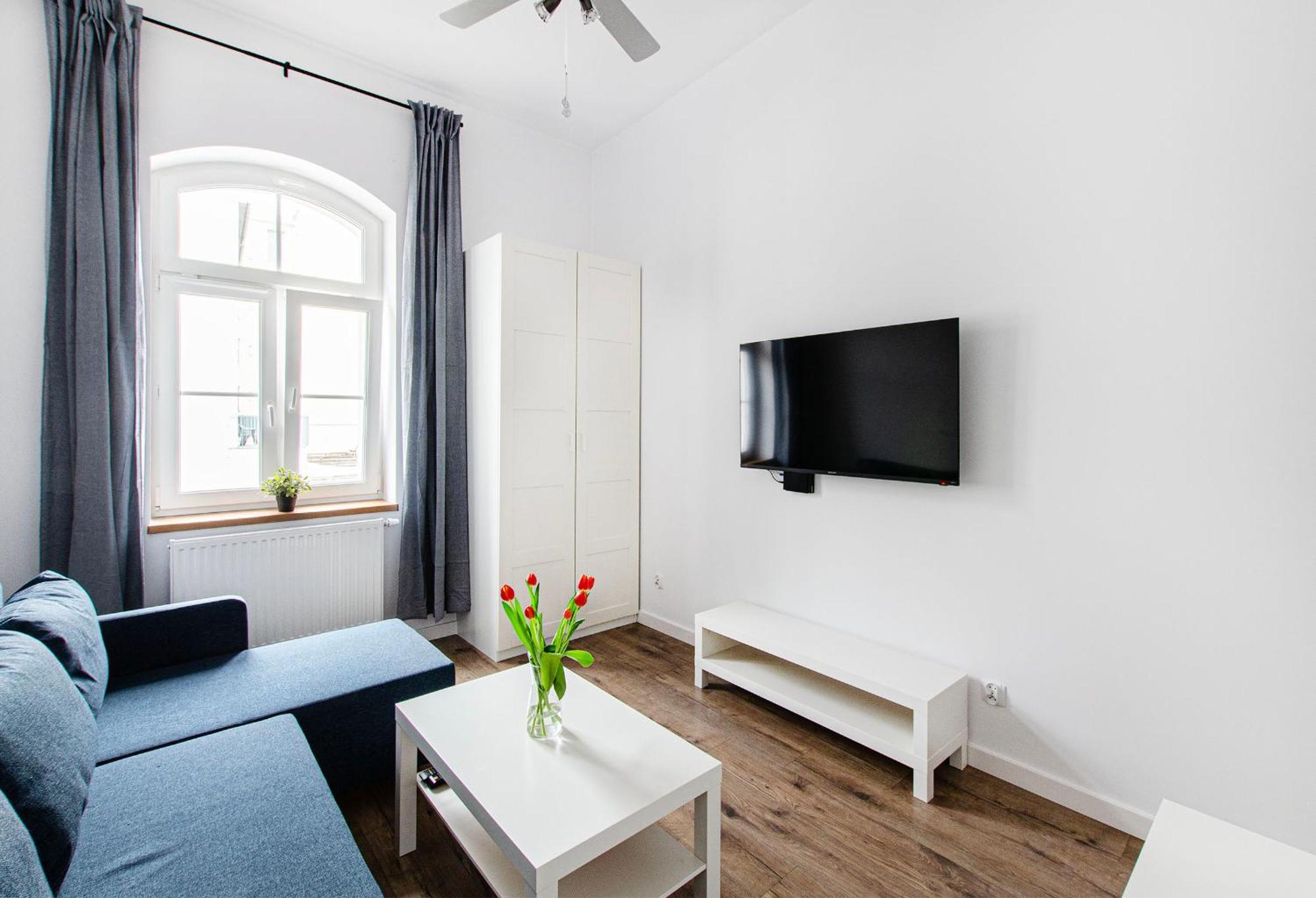 Apartment Loft Center Apartments- Parking, Wifi, 24h Check-in