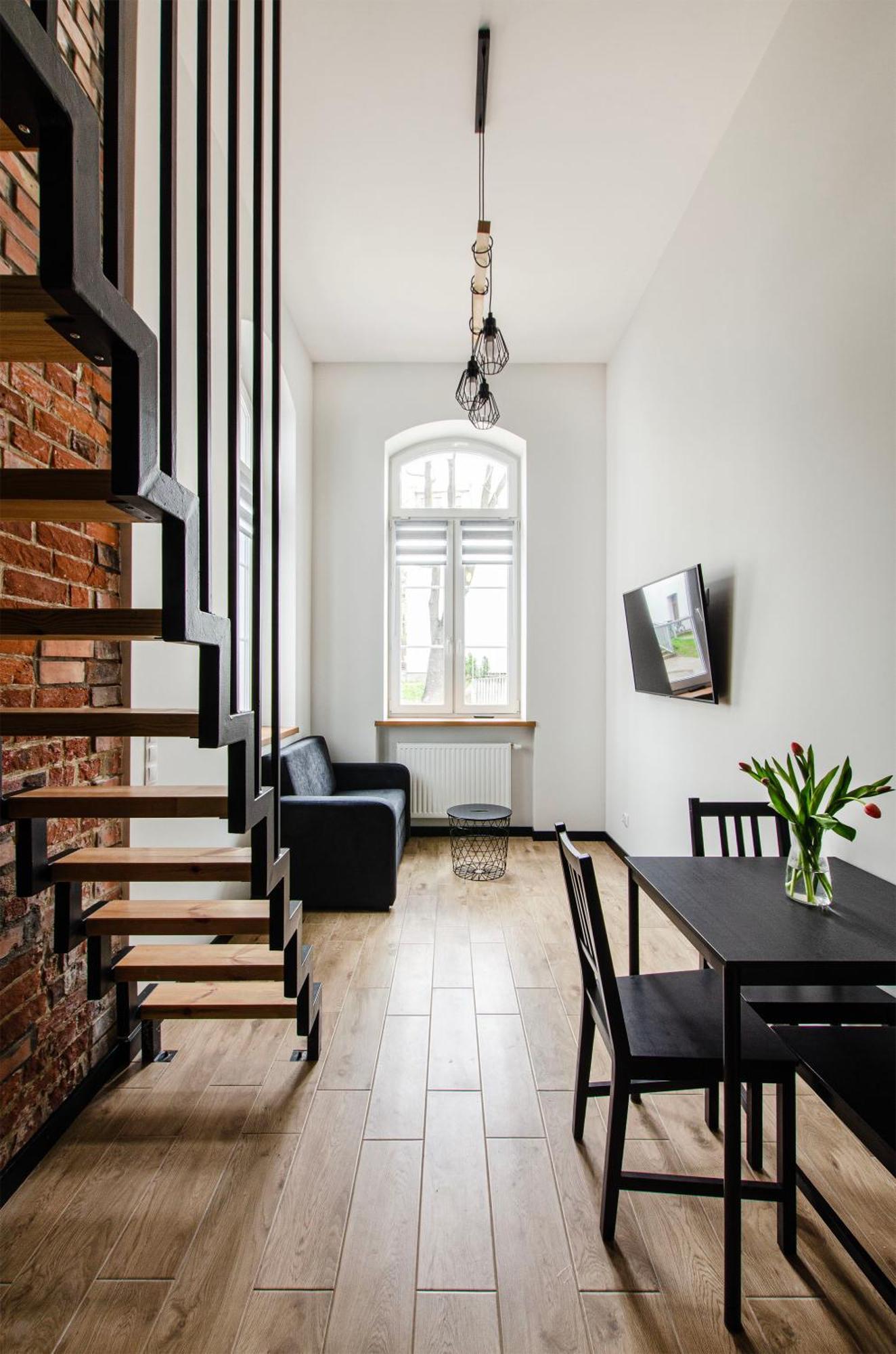 Loft Center Apartments- Parking, Wifi, 24h Check-in * Breslau